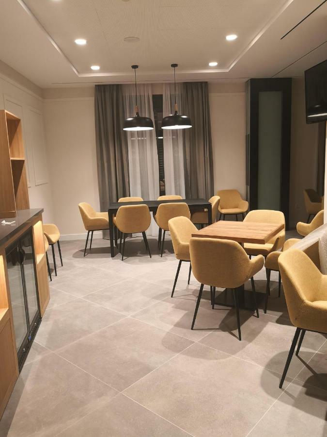 Premium Apartment